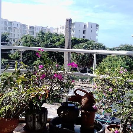 Corner Cafe Bed & Breakfast Hua Hin Exterior photo