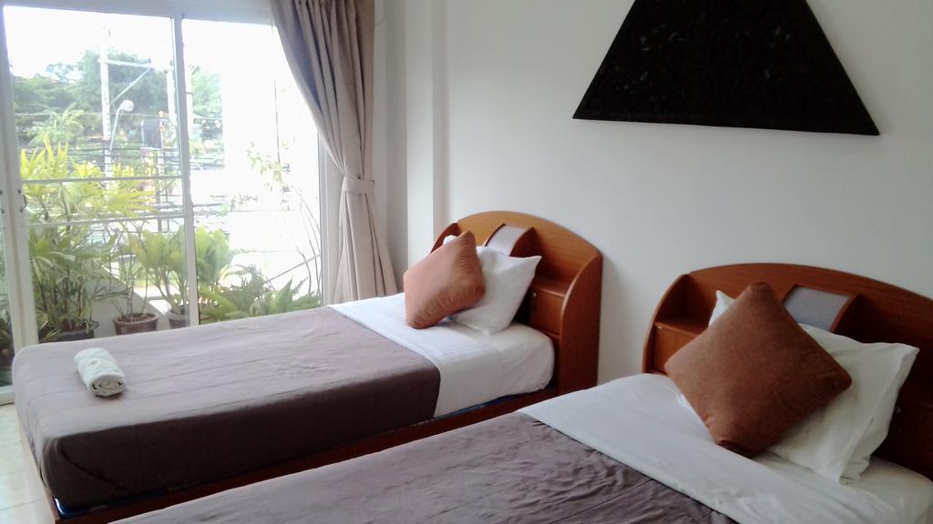 Corner Cafe Bed & Breakfast Hua Hin Exterior photo